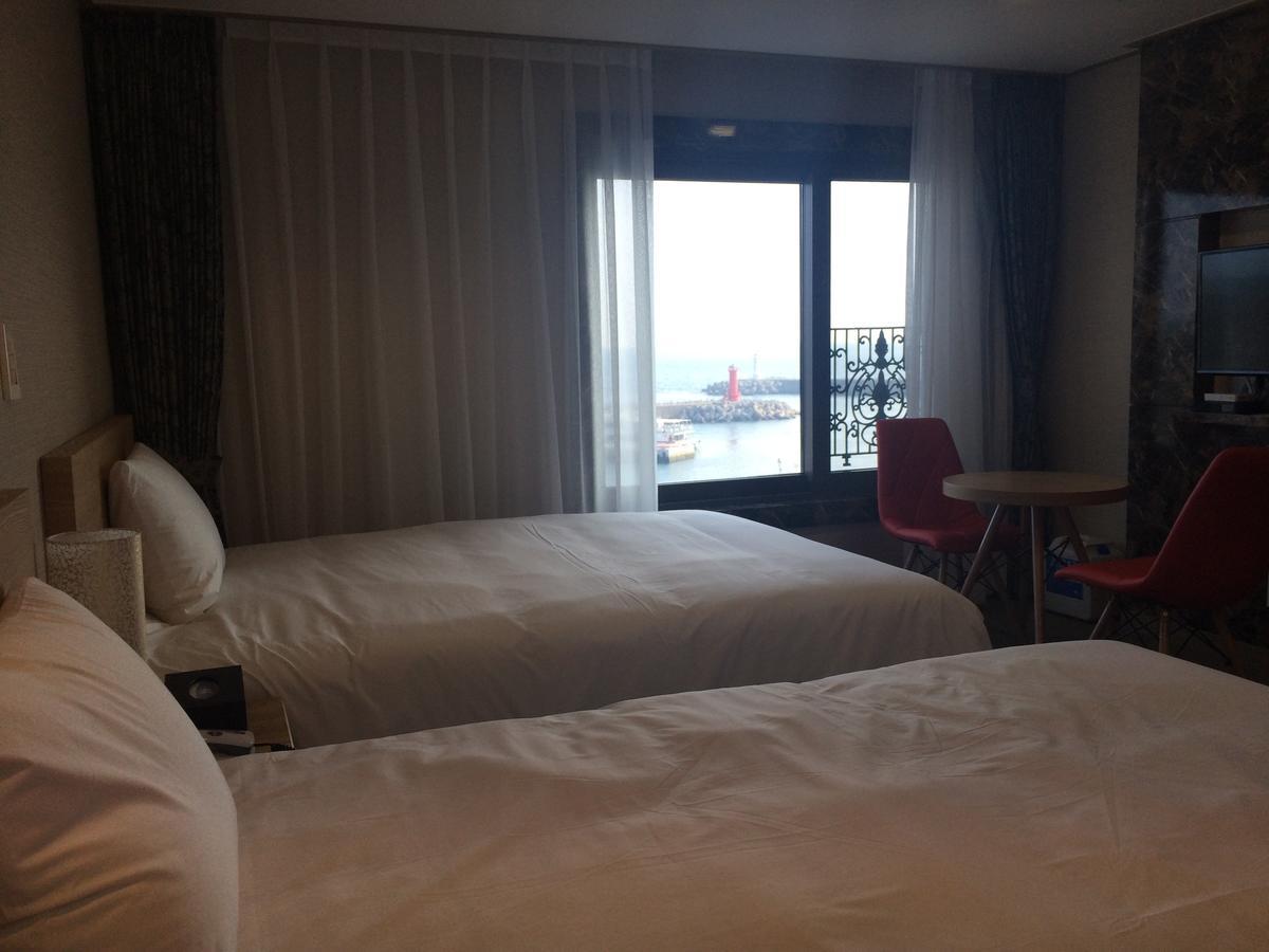 Dream Jeju Hotel Seogwipo Exterior photo