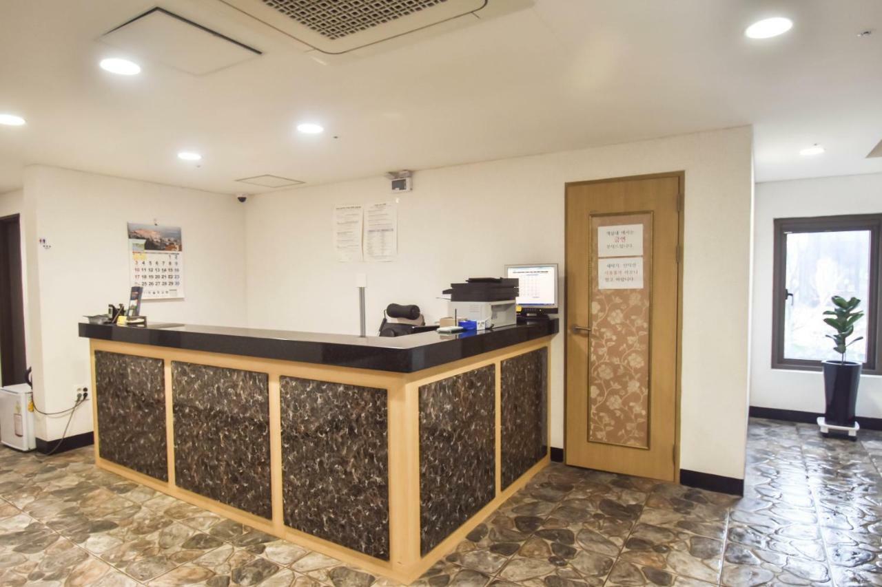 Dream Jeju Hotel Seogwipo Exterior photo